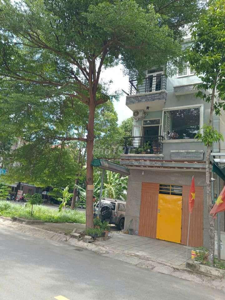 Cho thuê chổ ở, dành cho sinh viên và nhân viên văn phòng.