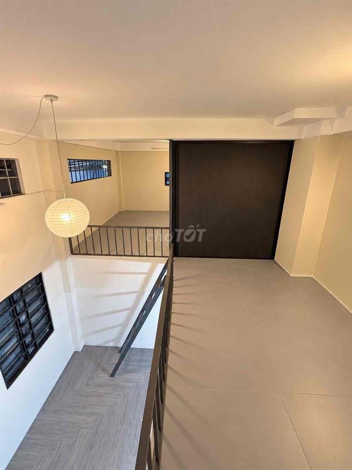 PHÒNG TRỌ MỚI GÁC LỬNG GẦN 40M² - TÁCH BẾP, GÁC CHIA 2 NGỦ - THỦ ĐỨC