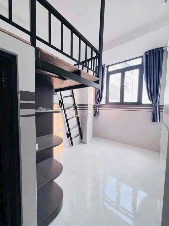 Cho thuê phòng máy lạnh, giờ giấc tự do