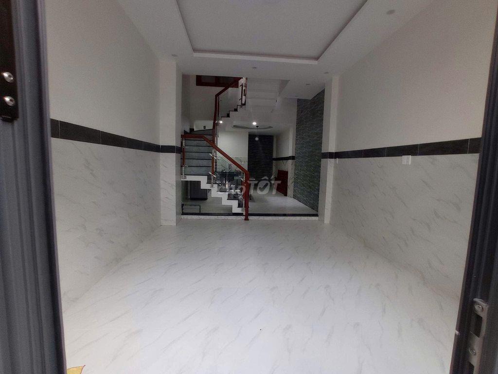 Cho thuê Phòng mới 980 Nguyễn Duy Trinh, Có máy lạnh, ban công