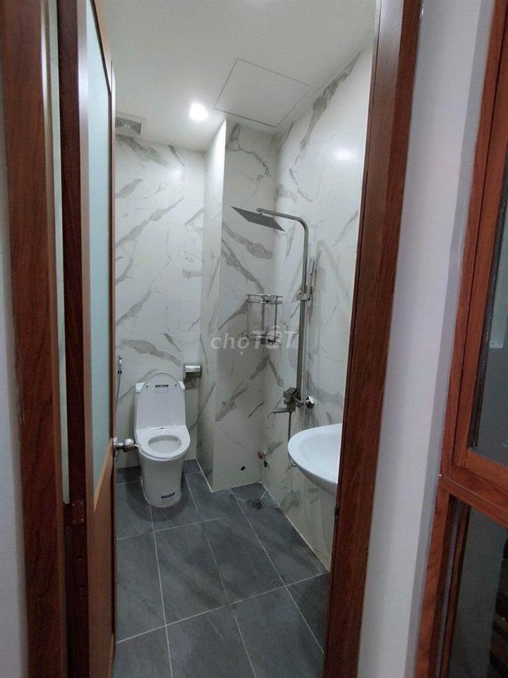 Cho thuê Phòng mới 980 Nguyễn Duy Trinh, Có máy lạnh, ban công