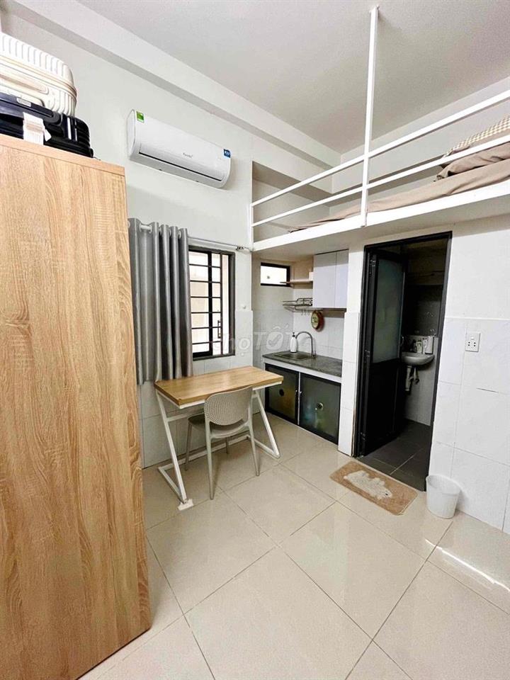 Phòng có gác cao full NT - Quận 2 (ngay Nguyễn Thị Định,