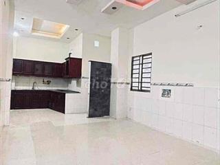 TÌM BẠN NỮ GHÉP PHÒNG TRỌ