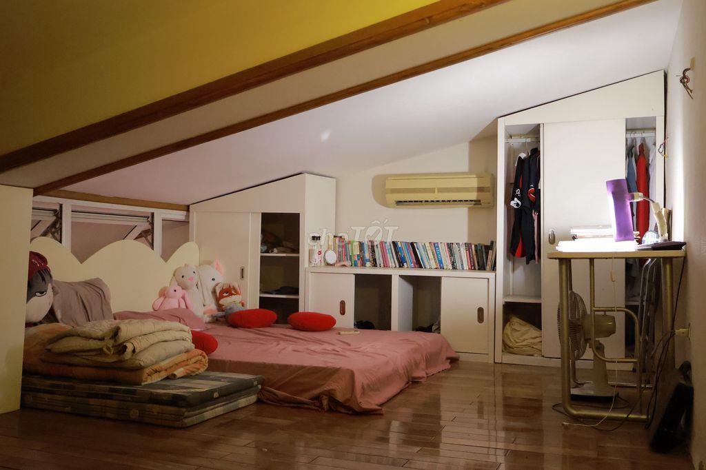 Bán căn duplex 3PN, 2WC tại số 6 Đội Nhân 84m2 (tổng là 109m2)
