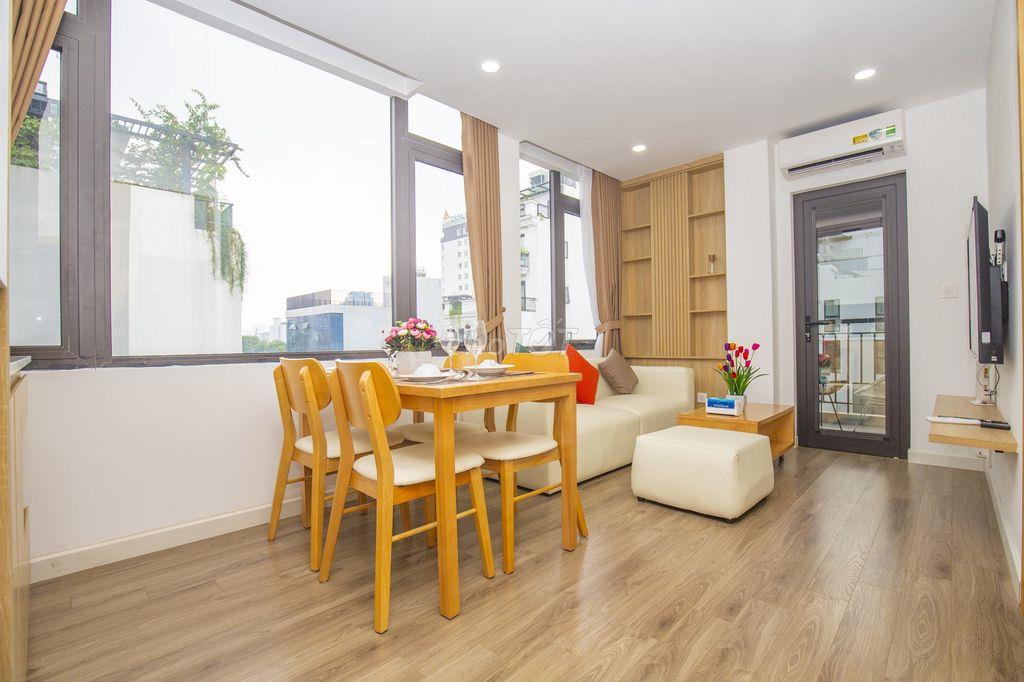 Cho thuê căn hộ dịch vụ 81 Linh Lang, nội thất mới, view siêu đẹp