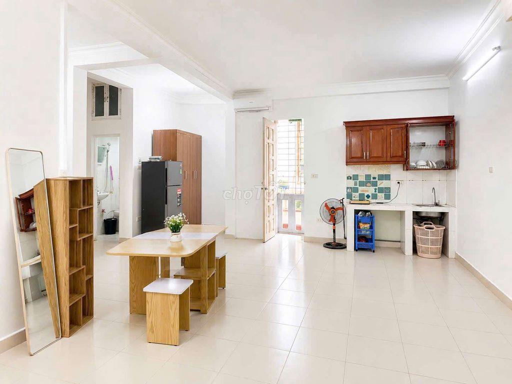 Căn hộ mini cạnh ĐH Ngoại Thương- Chùa Láng 4tr2- 5tr5