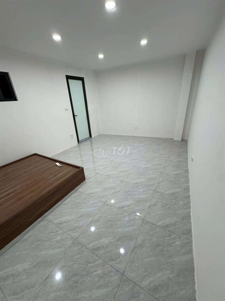 Căn hộ mini 2n1b Ngõ 464 Đường Bưởi- Chợ Vĩnh Phúc 6tr5