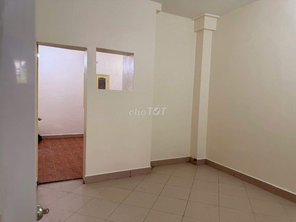 CHÍNH CHỦ CHO THUÊ NGUYÊN CĂN HỘ TẬP THỂ - MẶT ĐƯỜNG ĐÀO TẤN - BA ĐÌNh