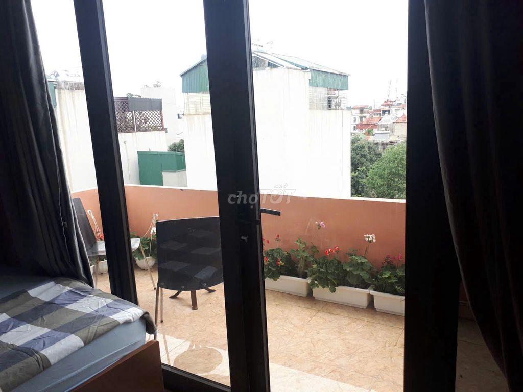 cho thuê phòng khép kín 30m phố Hoàng Hoa Thám, Ba Đình, Hà Nội