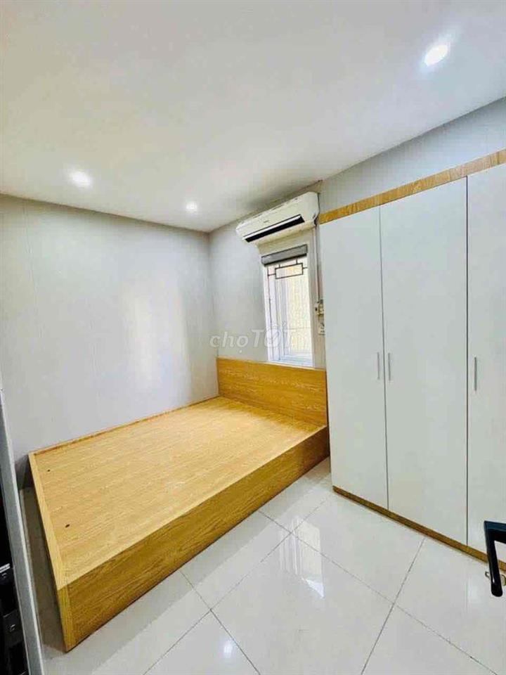 Khó tin ! Hơn 1,5 tỷ có căn CCMN đẹp Tây Sơn-Sát phố-Full NT- 55m2;2N