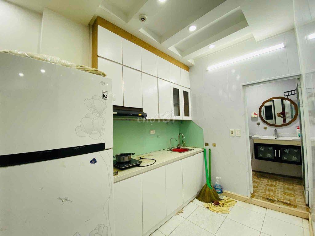 Hiếm ! Dưới 2 tỷ có căn CCMN Trường Chinh-Thông 2 phố-60m2;2N