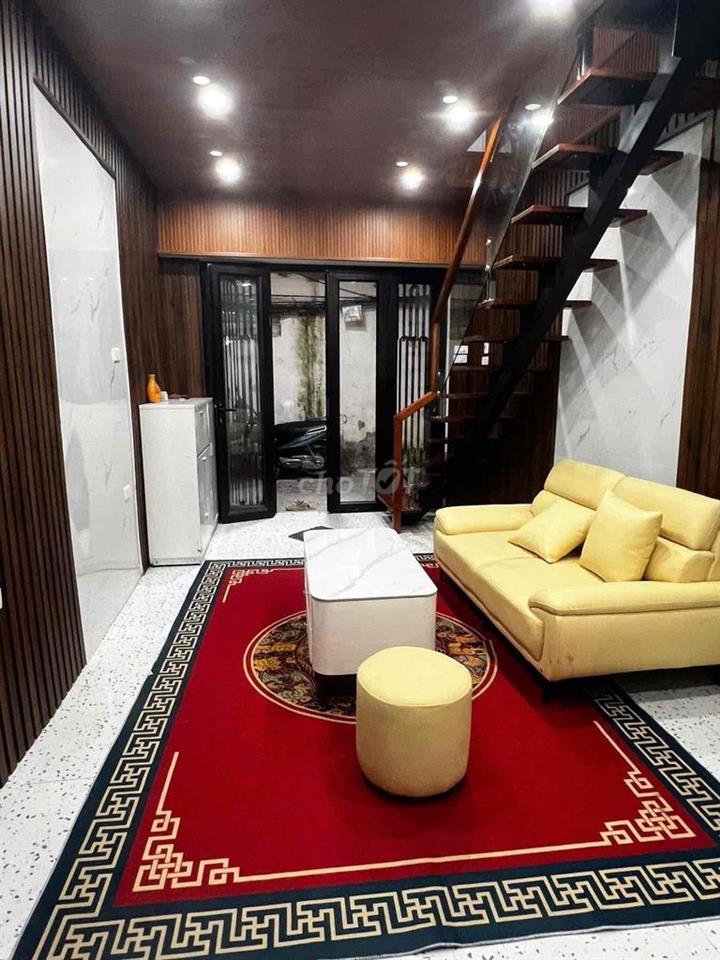 Hiếm ! Căn TT 2 tầng Tân Mai-Oto đỗ cửa-KD-27/43m;2N;2VS