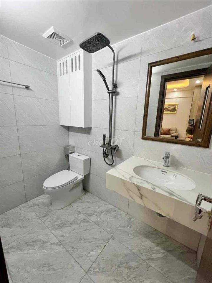 Hơn 5 tỷ có căn CC siêu đẹp Trần Thủ Độ-NT cao cấp-Sổ hồng-88m; 3N;2VS