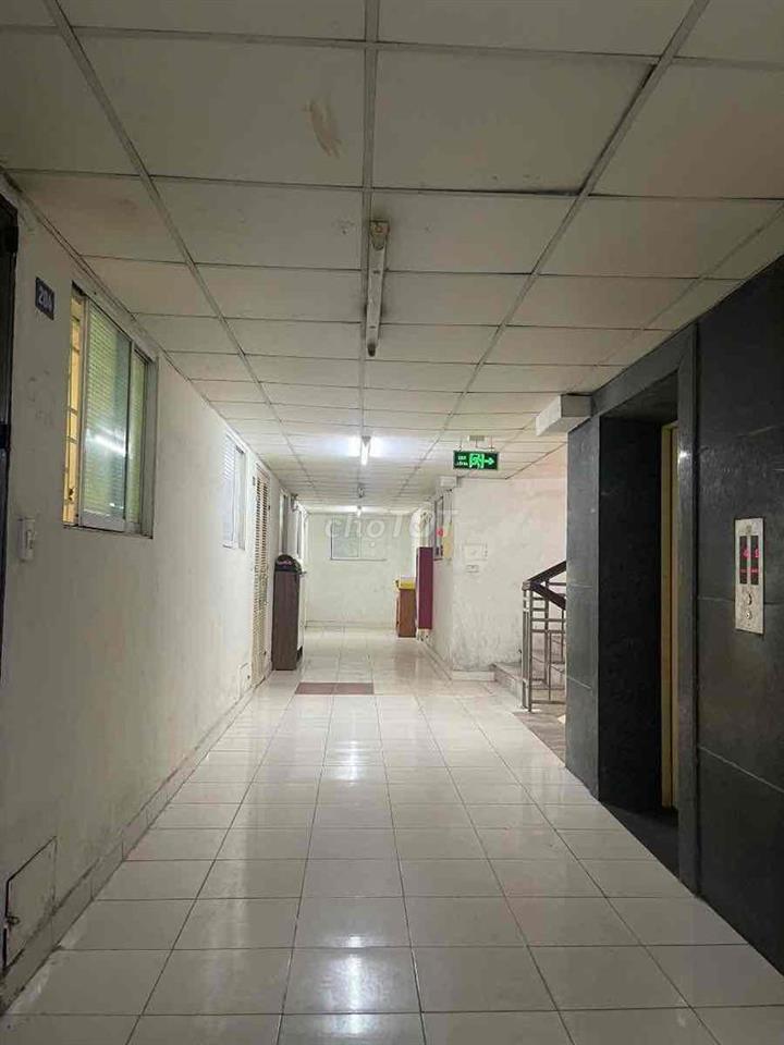 Bán gấp căn CC sổ hồng mặt phố Vĩnh Hoàng-Thang máy-Gần hồ-70m;3N;2VS