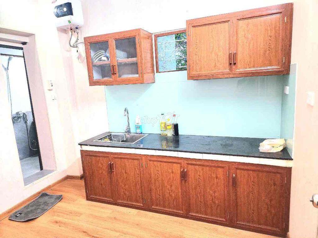 Giảm gần 300tr căn TT gần Linh Đàm-Lô góc-Sổ hồng.-140m2;3N;2VS
