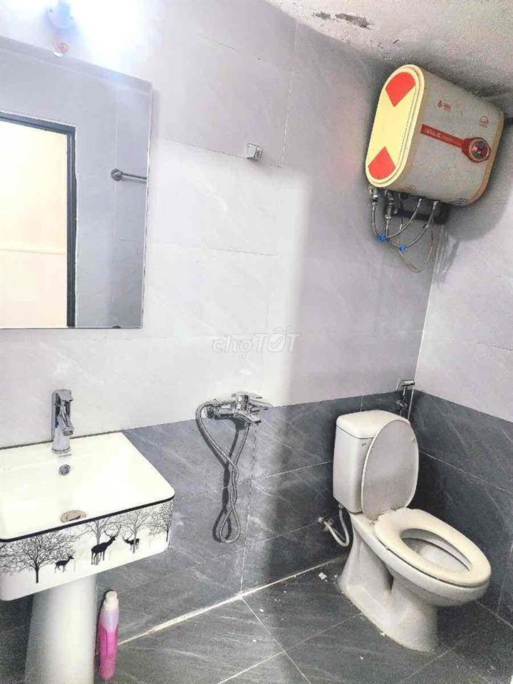 Giảm gần 300tr căn TT gần Linh Đàm-Lô góc-Sổ hồng.-140m2;3N;2VS