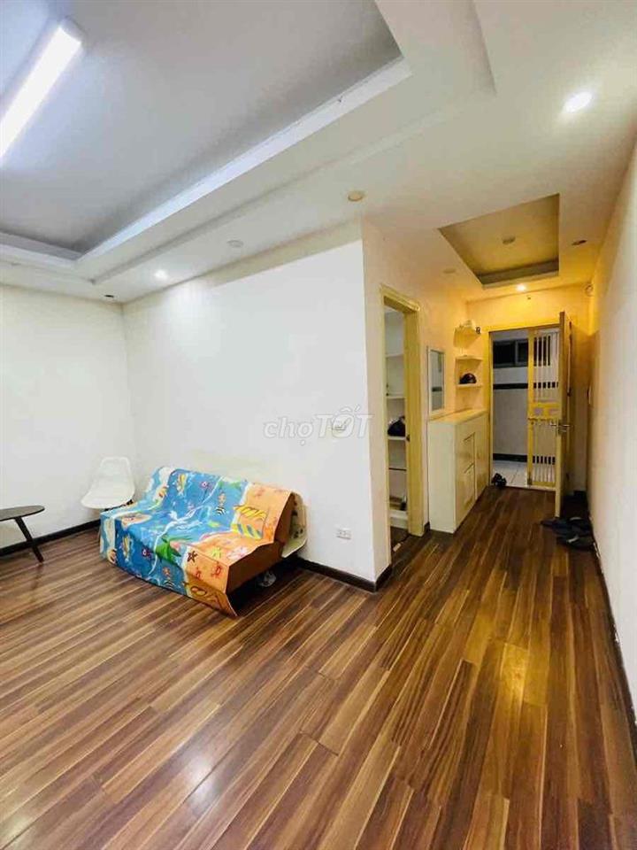Hơn 1,5 tỷ có căn CC mới đẹp Linh Đàm-Gần hồ-49m2;2N;1VS