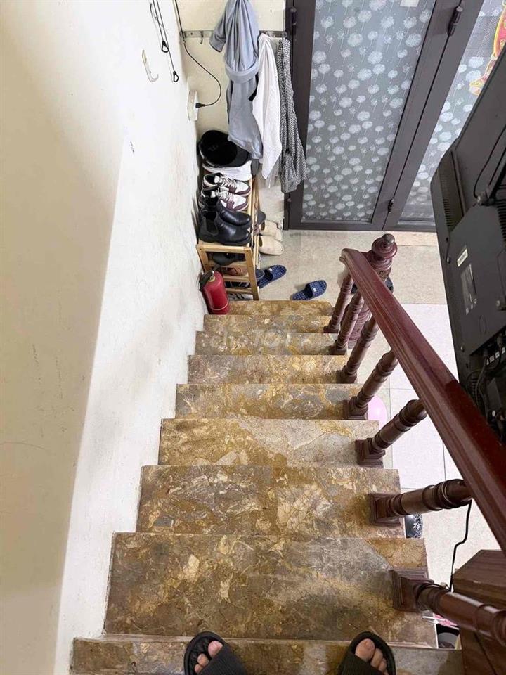 Hơn 5 tỷ có nhà Định Công Thượng-Lô góc-Gần phố-Sổ đỏ 25m;*4T;MT4m