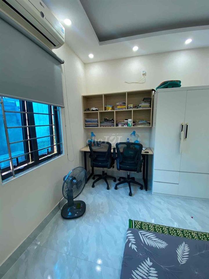 Giảm 200tr nhà đẹp Định Công Thượng-Oto đỗ cửa-Lô góc-36m*3T;3N