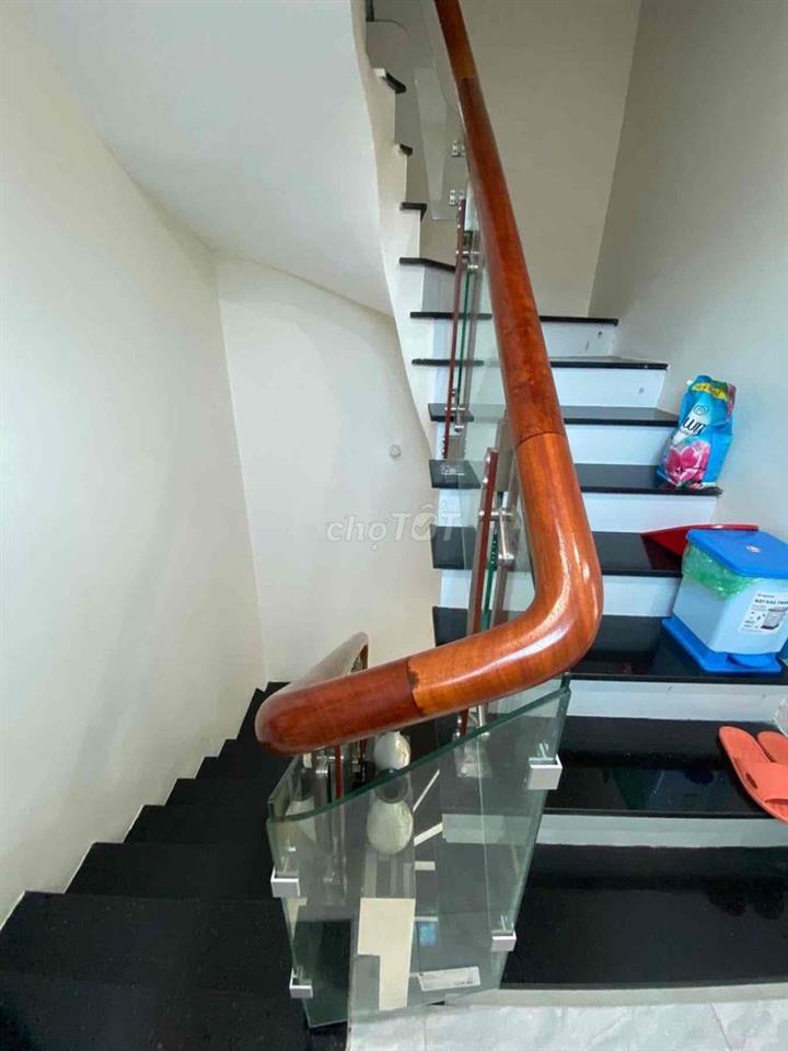 Giảm 200tr nhà đẹp Định Công Thượng-Oto đỗ cửa-Lô góc-36m*3T;3N