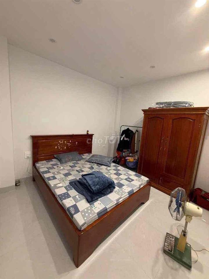 Dưới 3 tỷ có nhà mới đẹp Định Công Hạ-Oto vào nhà-Ko QH-44m*3T;3N