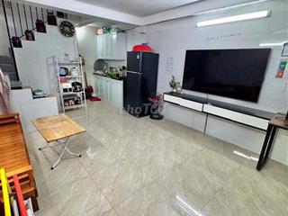 Siêu phẩm rẻ bất ngờ: Nhà dân xây 30m*3 tầng Định Công Thượng-Ôto 50m