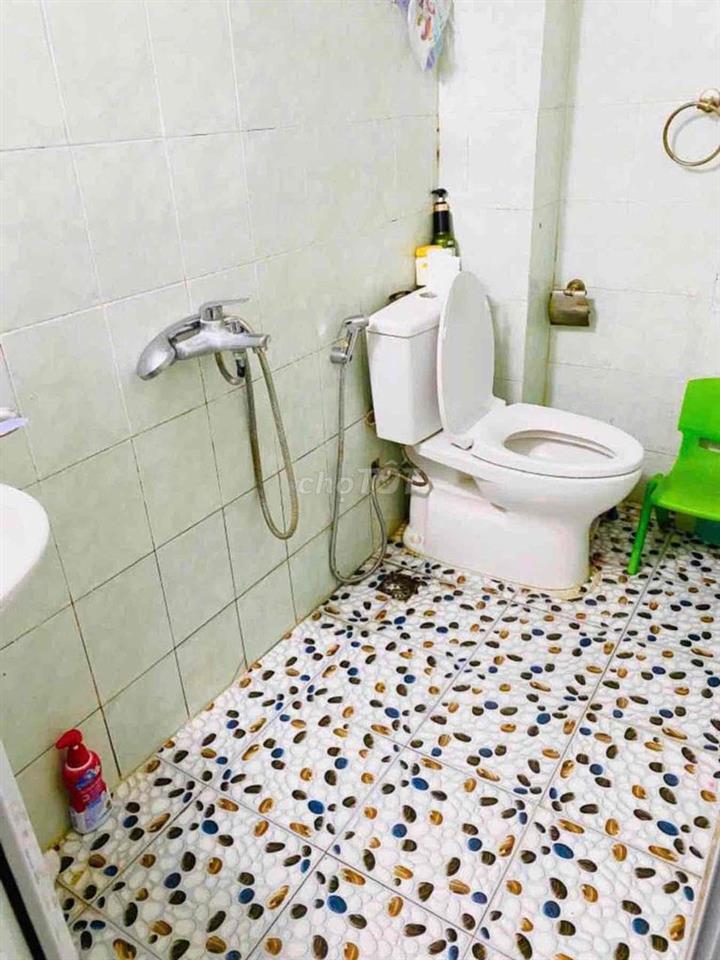 Nhà đẹp sổ đỏ Tân Mai-Oto tránh 7m-Gần phố-28m*4T;3NKK-Hơn 5,5 tỷ