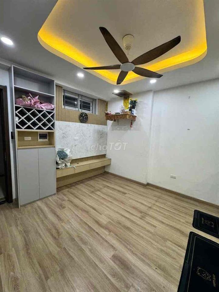 Hơn 3 tỷ chút có căn CC sổ hồng Đại Thanh-Mặt phố-55m;2N;2VS