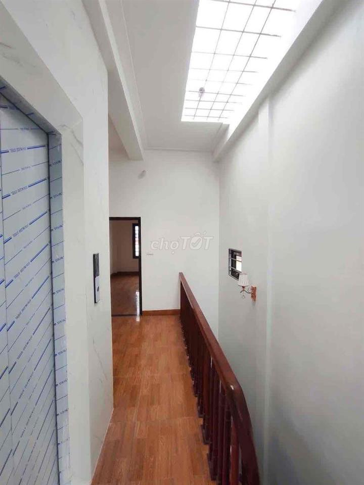 Nhà mới thang máy Thượng Phúc- Oto tránh-KD-42m*5T;4N