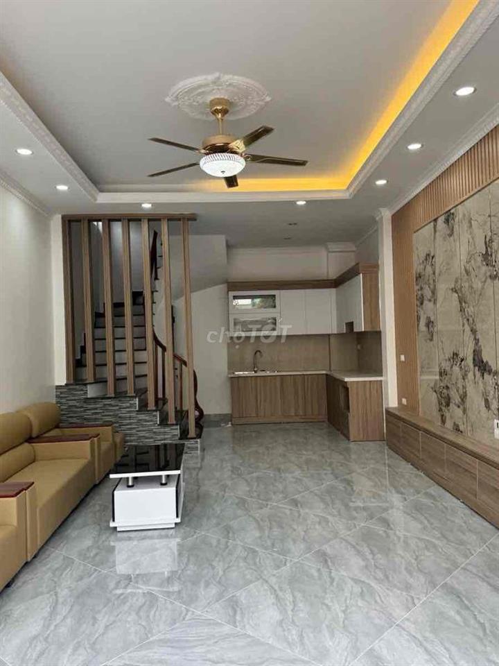 Hot ! Hơn 5 tỷ có nhà mới Vạn Phúc, T/Trì-OÔt-Ko QH-43m*5T;MT4,8m;3N