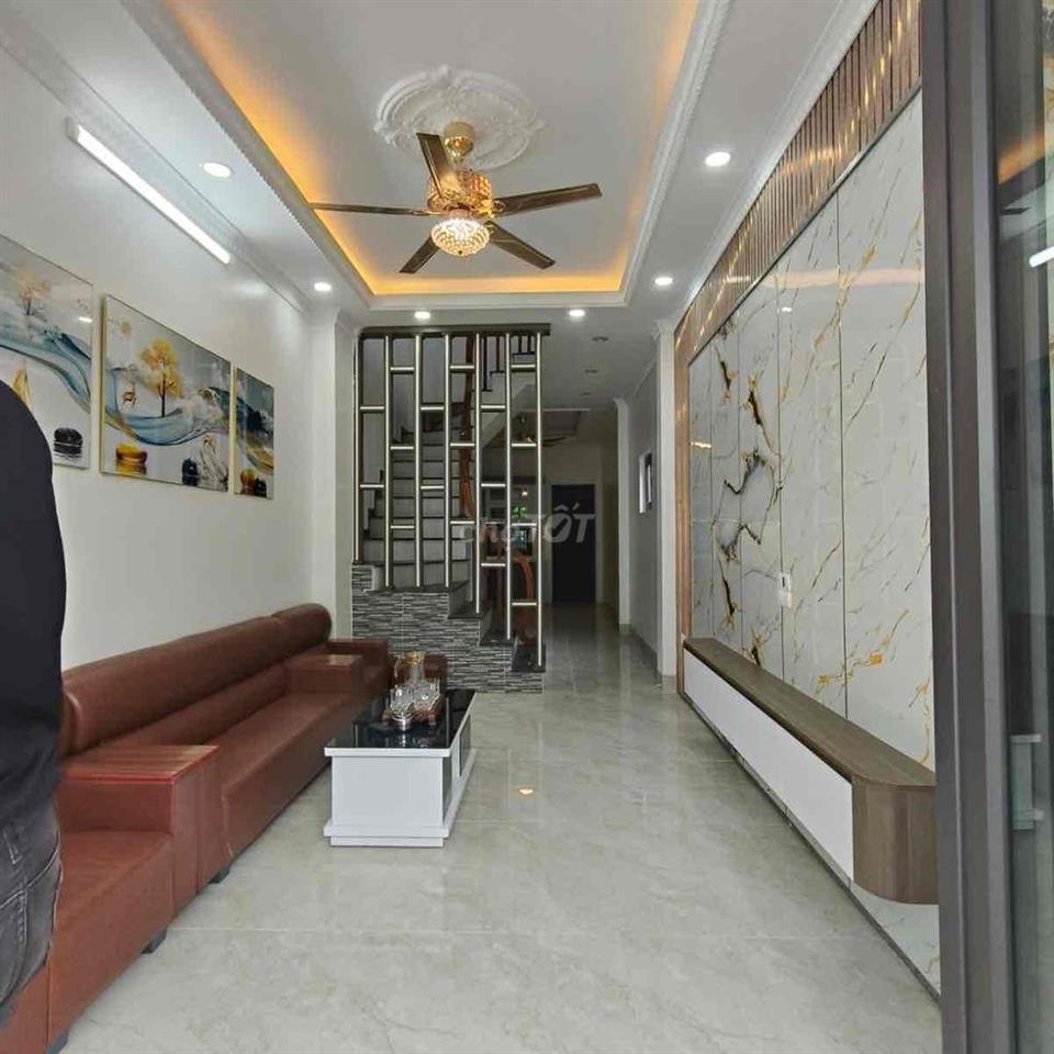 Chỉ hơn 5 tỷ có nhà mới Đông Mỹ, T/Trì-Oto 15m-Sổ đẹp 50/55m*4T;4N