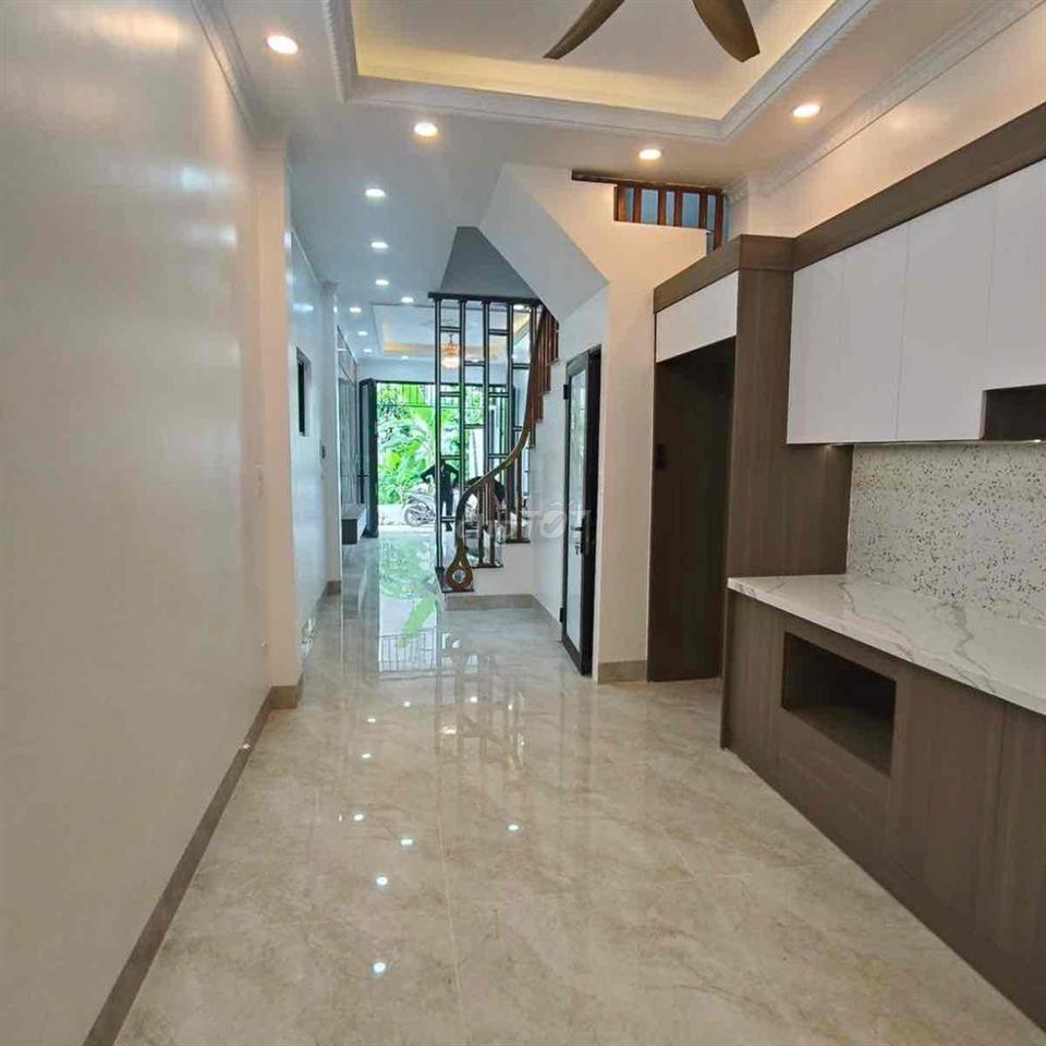 Chỉ hơn 5 tỷ có nhà mới Đông Mỹ, T/Trì-Oto 15m-Sổ đẹp 50/55m*4T;4N