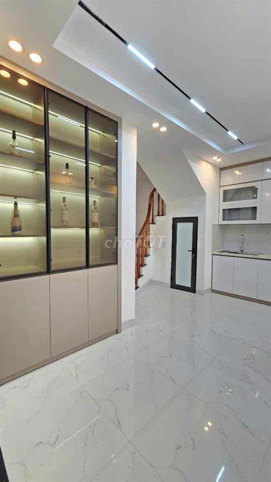 Hơn 6 tỷ chút có nhà mới Triều Khúc, Th/Liệt-NT 5 sao-Sổ nở hậu 28m*5T