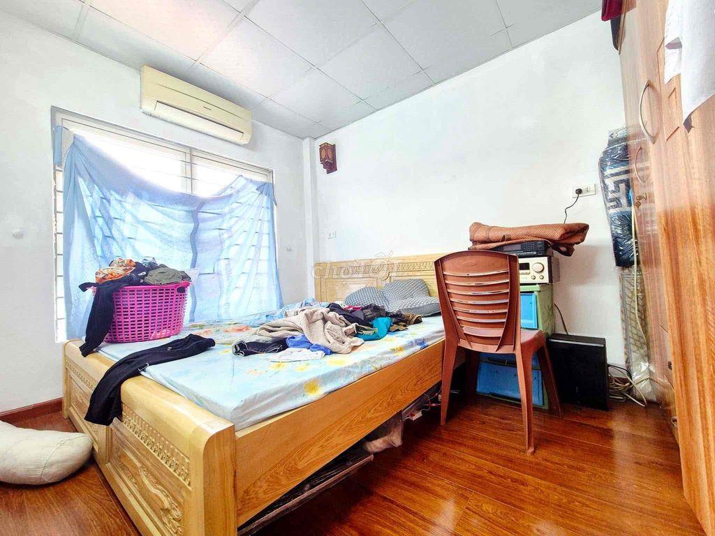 Hơn 3 tỷ nhà Phan Trọng Tuệ, lô góc, ô tô tránh, KD, 3 ngủ, sổ đỏ