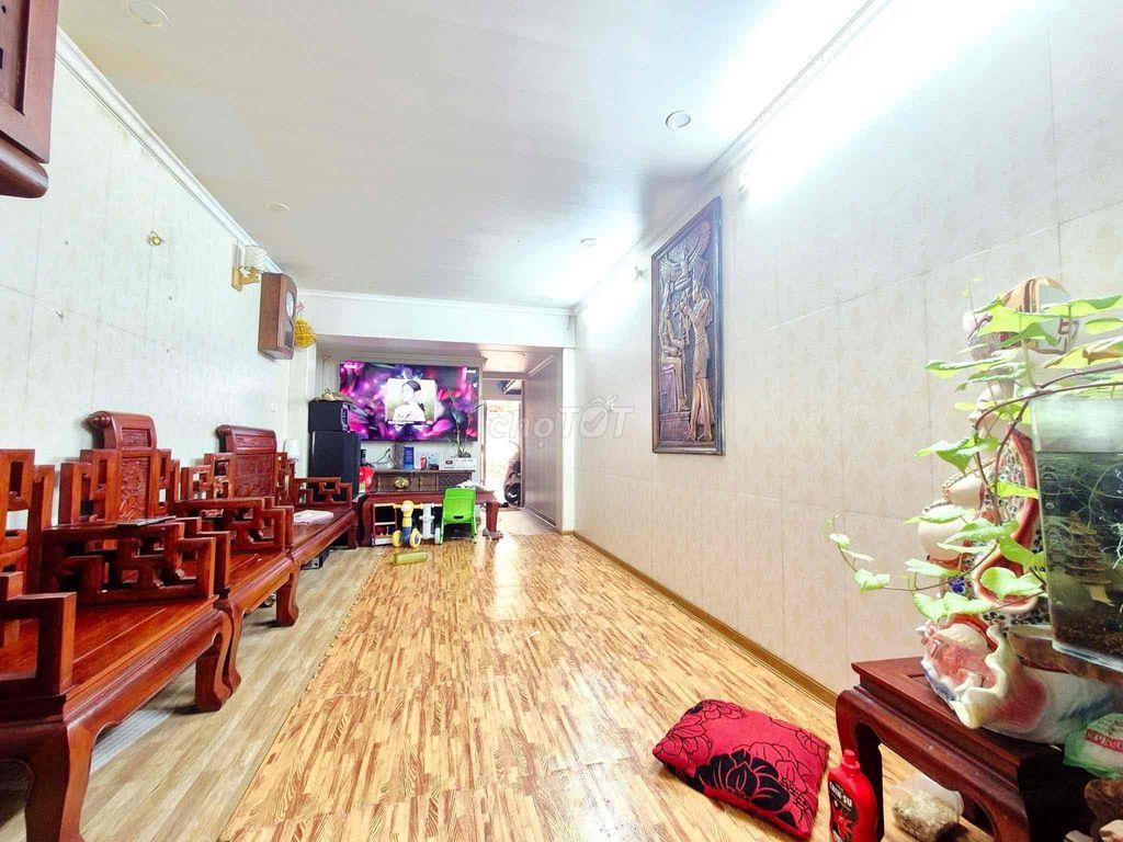 Hơn 3 tỷ nhà Phan Trọng Tuệ, lô góc, ô tô tránh, KD, 3 ngủ, sổ đỏ