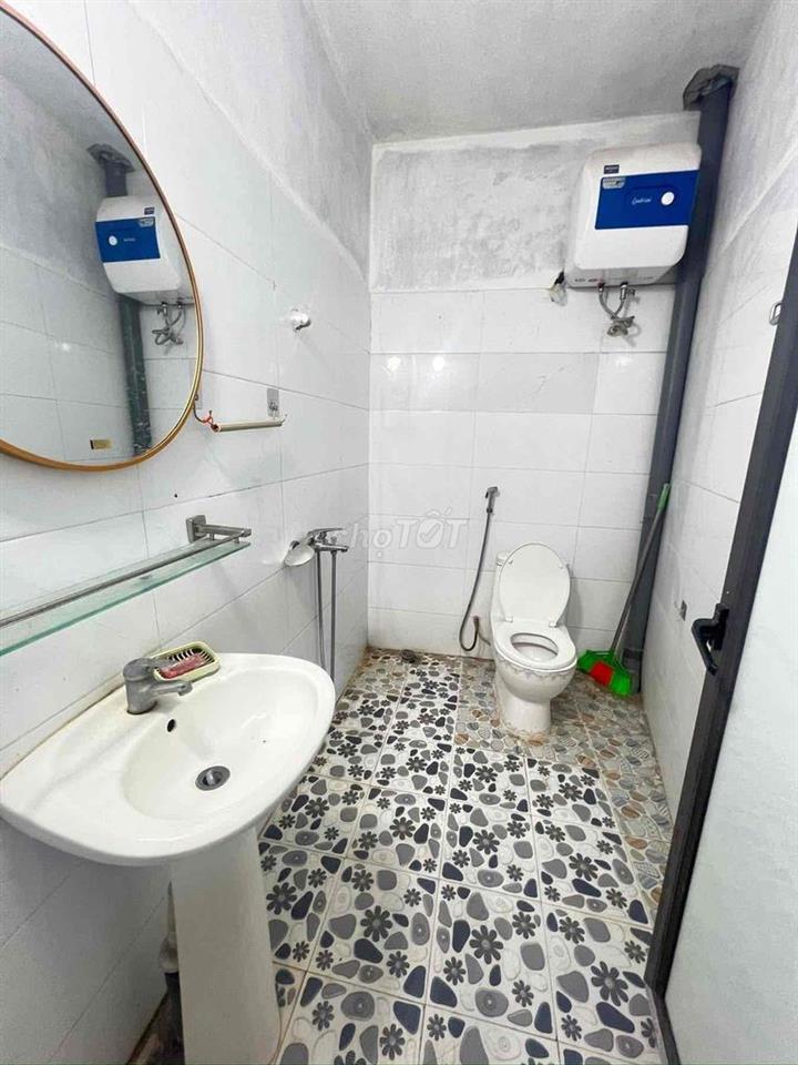 Hơn 1 tỷ có nhà mới 2 tầng Vĩnh Quỳnh-Gần oto-60m;MT4m;3ngủ