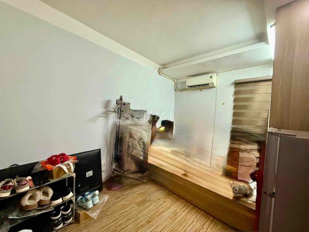 Hơn 2 tỷ có căn CCMN Hoàng Đạo Thành-Hầm oto-NT 5 sao-68m:2N