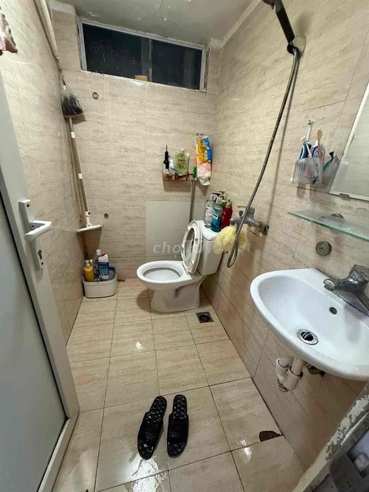 Hơn 2 tỷ có căn CCMN Hoàng Đạo Thành-Hầm oto-NT 5 sao-68m:2N