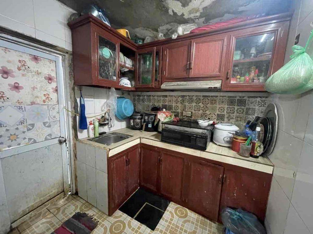 Hơn 2 tỷ có nhà Lê Trọng Tấn,TX-Lô góc-Có thuế-34m*2T;2N