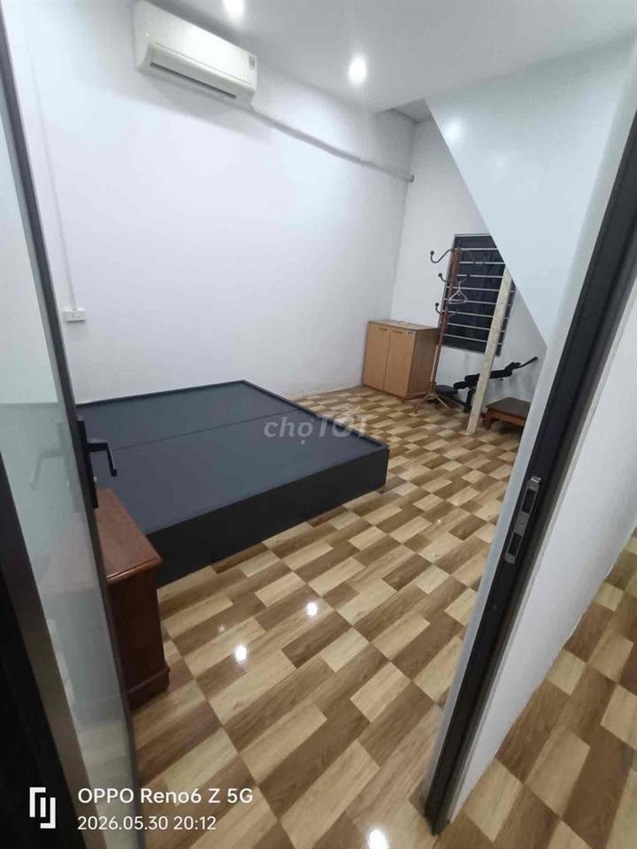 Hơn 1,5 tỷ có nhà đẹp sát phố Nguyễn Xiển-Ko QH-63/65m2;2T;2N