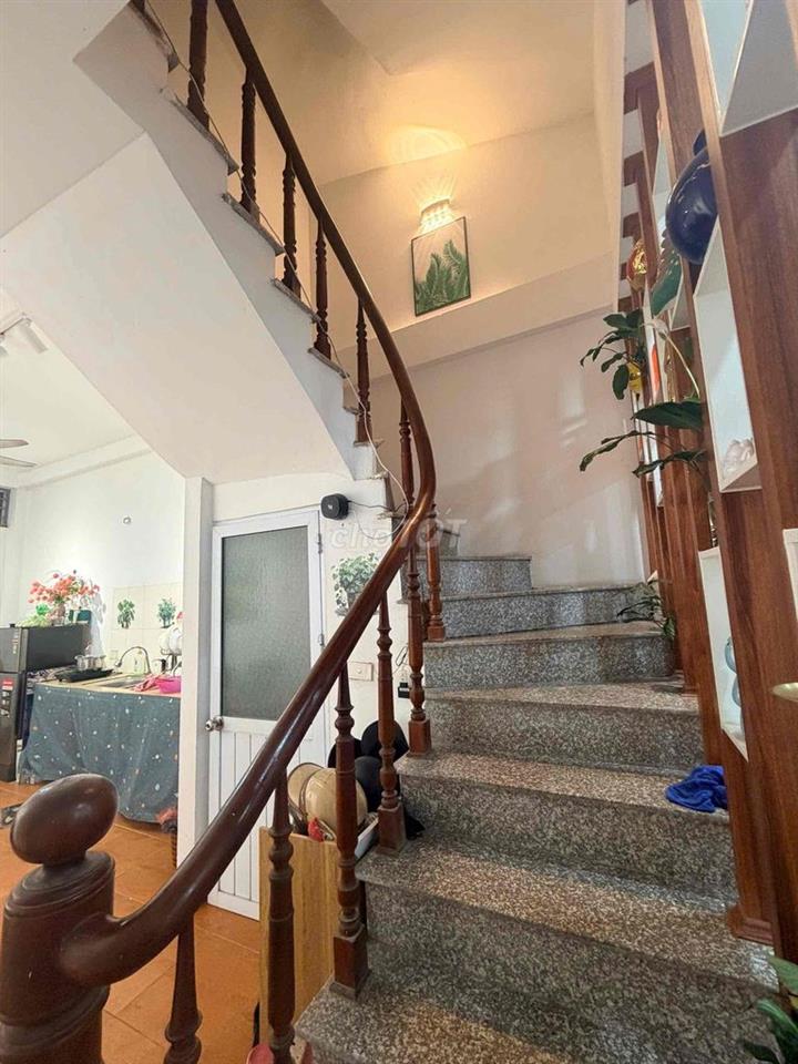 Hơn 3 tỷ có siêu phẩm 4 tầng Bùi Xương Trạch-Ngõ 2m-Gần oto-48m;5N