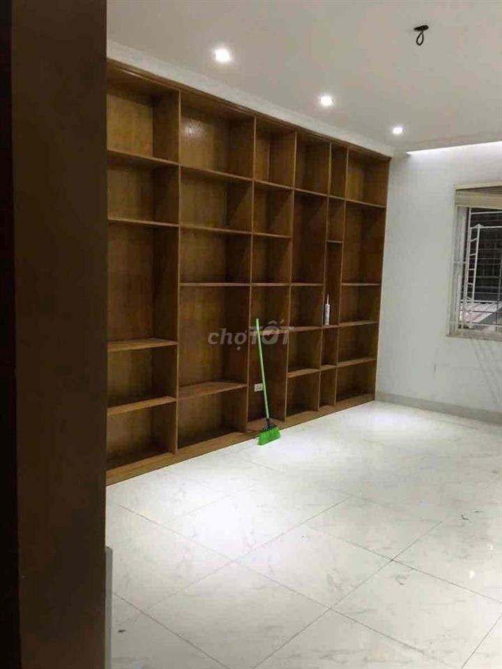 Hoa hậu Bùi Xương Trạch-Oto tránh-3 thoáng-93m*3T;NT5m-Hơn 6tỷ