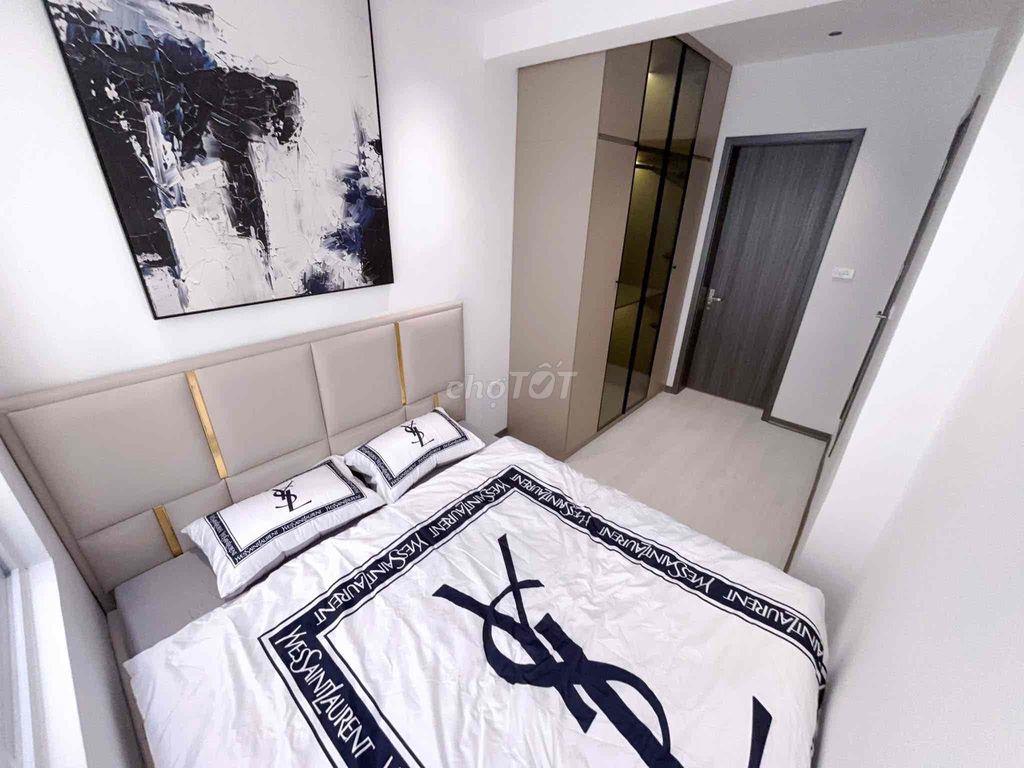 Biệt thự đã tân trang gần Tây Sơn-Lô góc-Sổ hồng 110/160m;3N;3VS