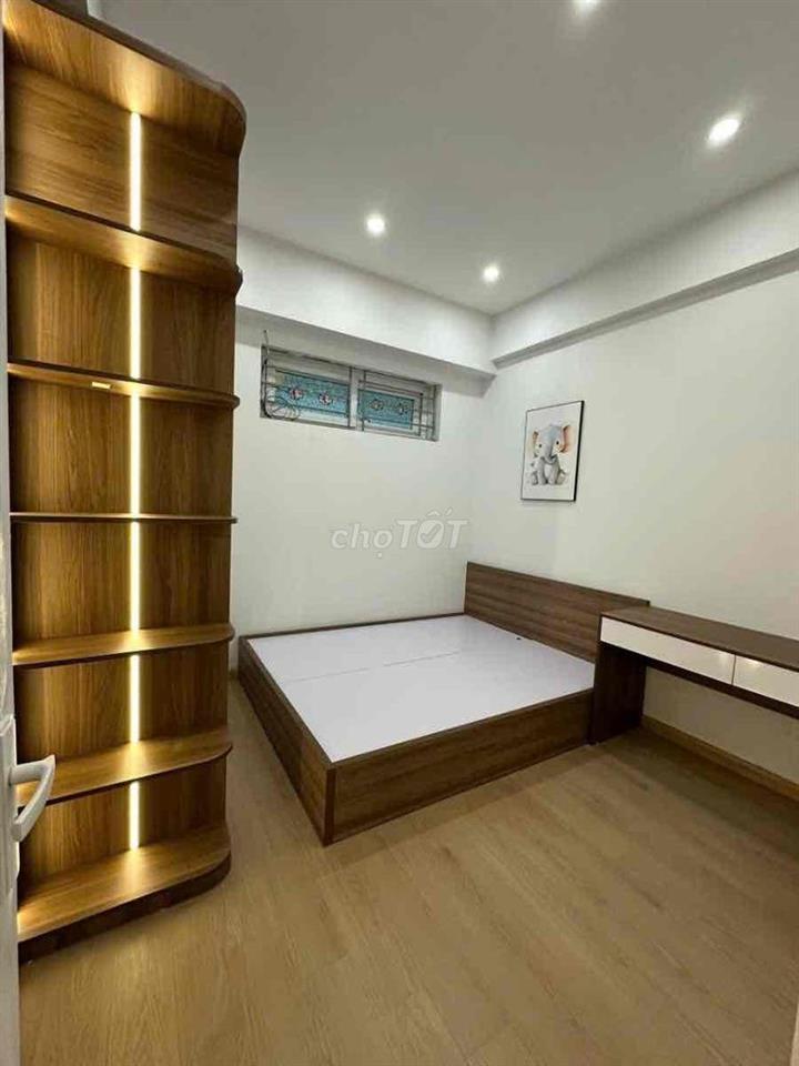 Siêu hiếm ! Căn CC sồ hồng 60m; 2N,2VS Đại Thanh-Mặt phố-Hơn 3 tỷ