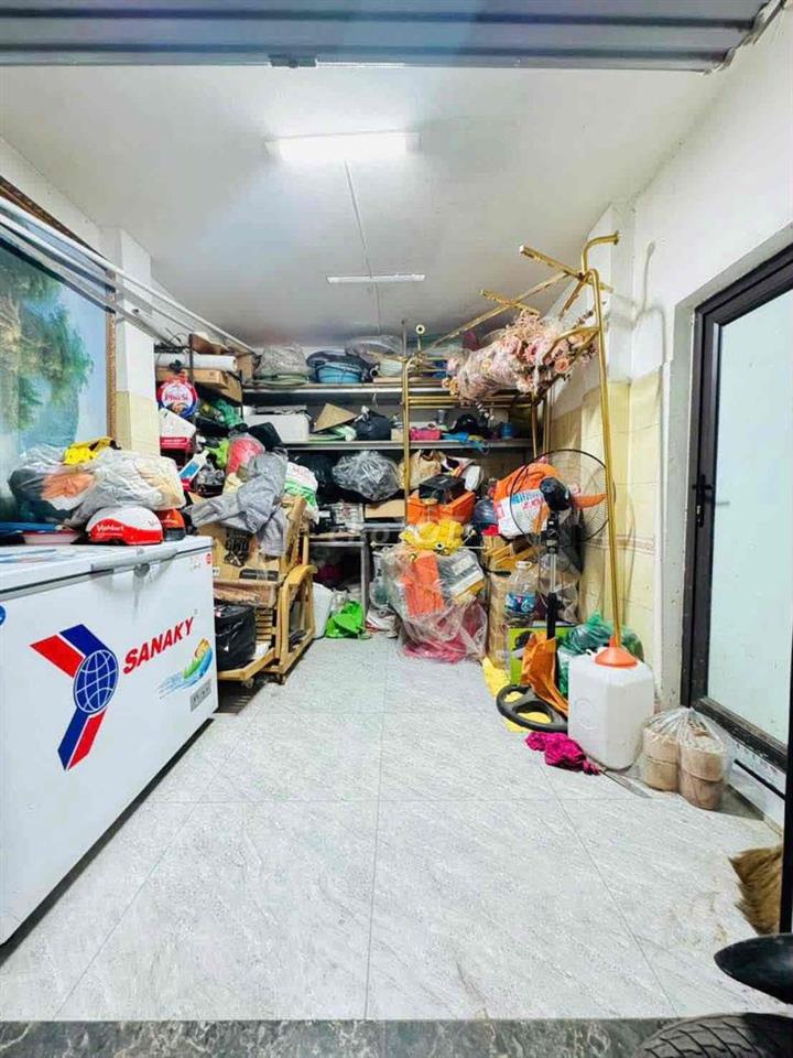 Nhà sổ đỏ gần phố Bạch Mai-Lô góc-35/40m*3T;MT3m;3N-Hơn 4,5 tỷ