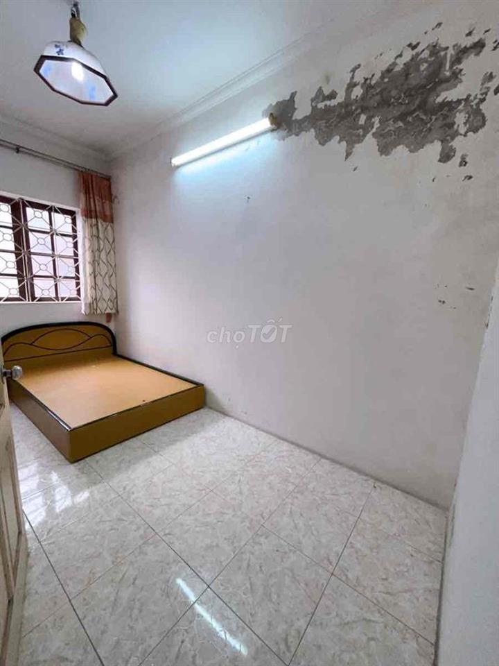 Hơn 3 tỷ có nhà Hoàng Đạo Thành-Oto đỗ cửa-35m*3T;MT5m;3N