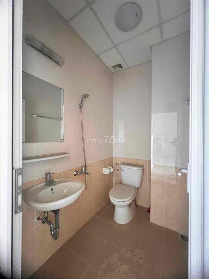 Căn CC Hoàng Đạo Thành-Oto tránh trước toà-66m;2N (CT 3N), 2VS