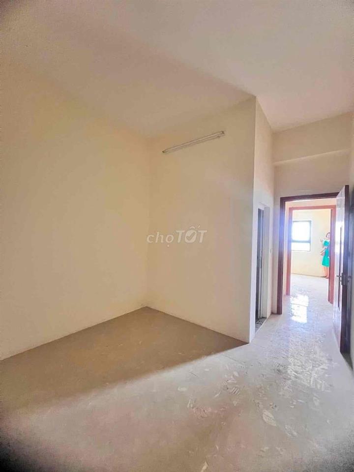Căn CC Hoàng Đạo Thành-Oto tránh trước toà-66m;2N (CT 3N), 2VS