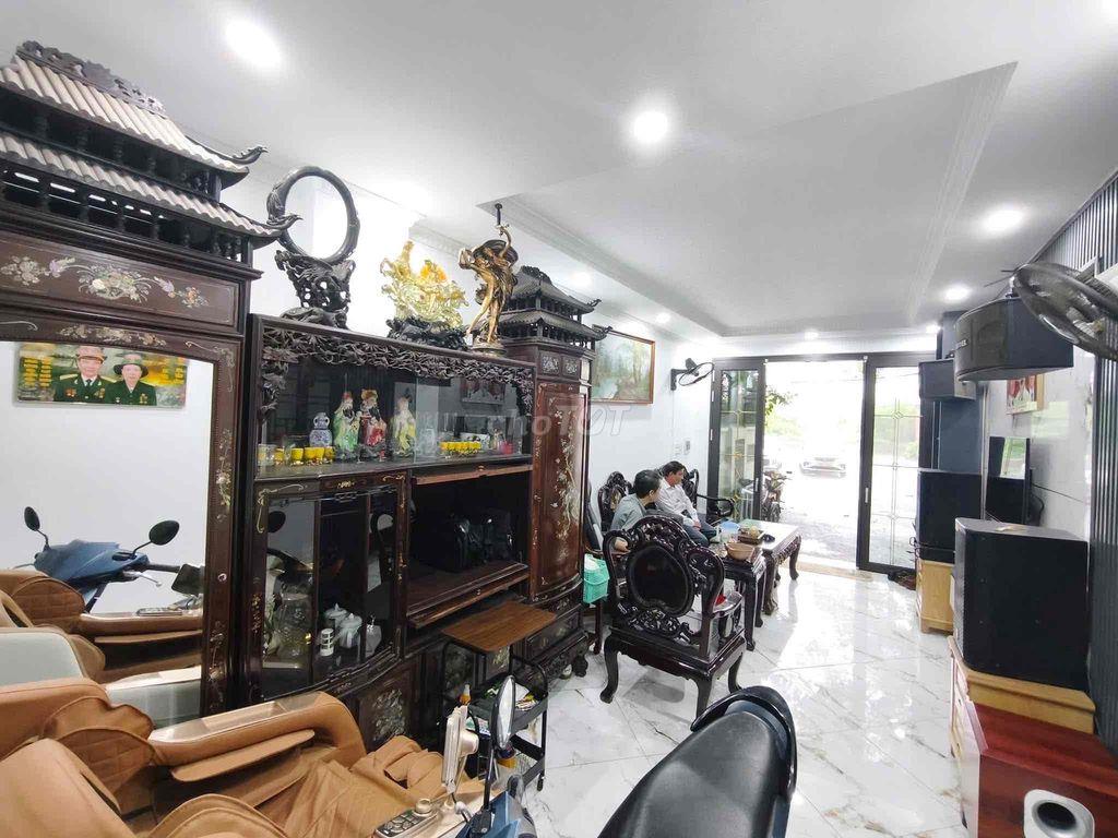 Siêu phẩm Đồng Trì,T/Trì-Oto tránh-4 thoáng-T/máy-40m*7 tầng