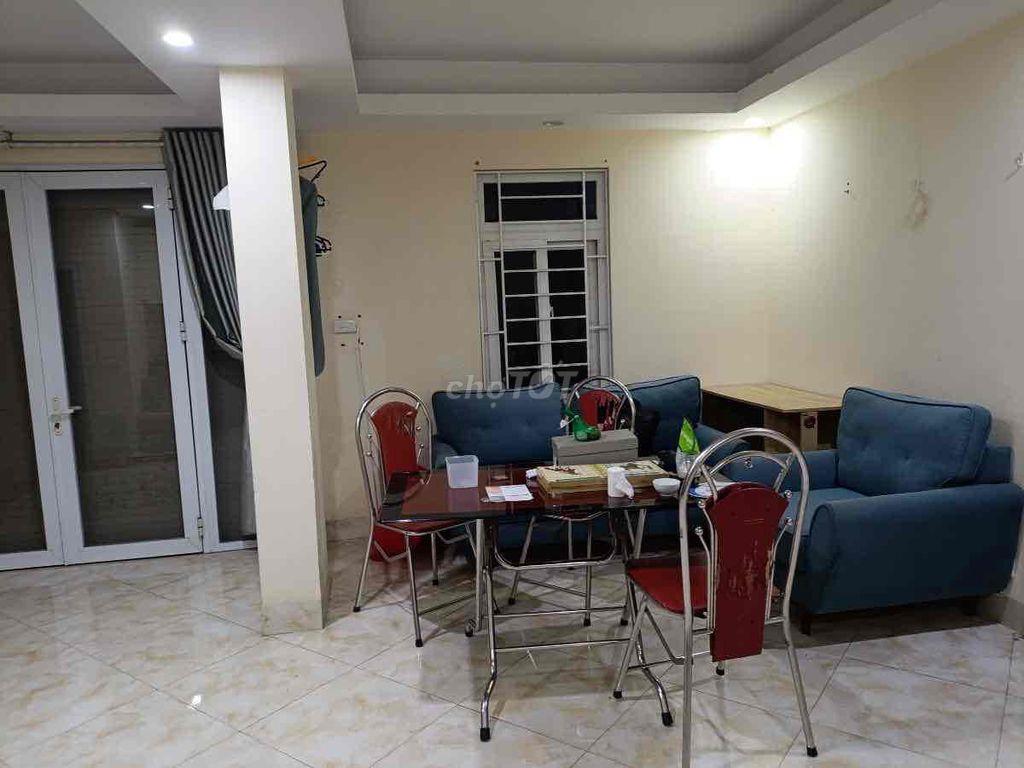 Sốc ! Hơn 2 tỷ có căn CCMN Hoàng Hoa Thám, BĐ-74m;2N(CT 3N);2VS